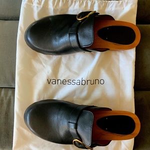 Vanessa Bruno Clogs Size 40